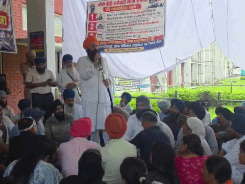 दादूवाल ने सेवा संभाल के बाद सैलरी देने की बात कही।