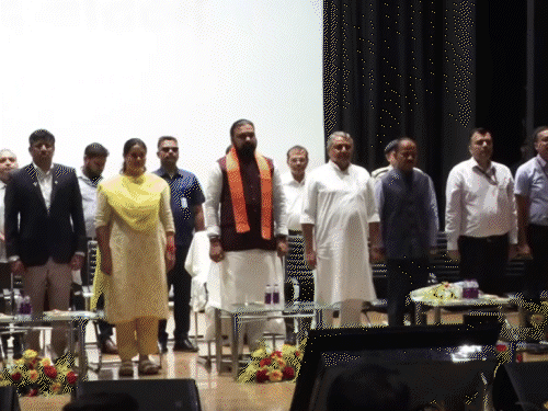 सम्राट बोले- अगले IPL ऑक्शन में बिहार की टीम भी रहेगी; 19 खिलाड़ियों को जॉइनिंग लेटर|पटना,Patna - Dainik Bhaskar