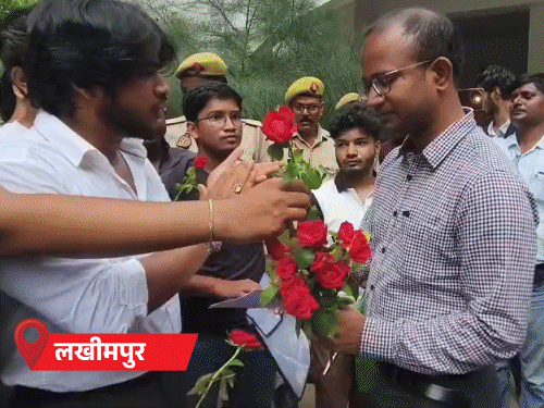 NEET पेपरफुटी प्रकरणी देशभरात निदर्शने: बिहारमधील पाटणामध्ये पोलिसांची विद्यार्थ्यांशी झटापट, राजस्थानमध्ये वकीलांचे धरणे आंदोलन