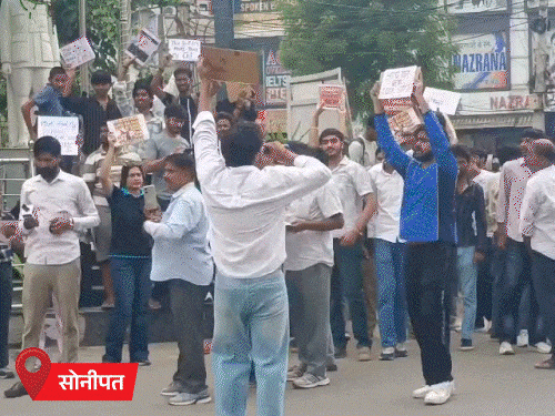 NEET पेपरफुटी प्रकरणी देशभरात निदर्शने: बिहारमधील पाटणामध्ये पोलिसांची विद्यार्थ्यांशी झटापट, राजस्थानमध्ये वकीलांचे धरणे आंदोलन