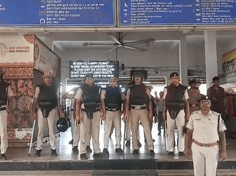 बिहार बंद को लेकर आरा स्टेशन पर सुरक्षा का पुख्ता इंतजाम