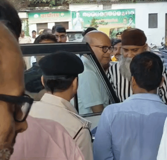 सदाकत आश्रम पहुंचे प्रदेश अध्यक्ष राजेश राम।