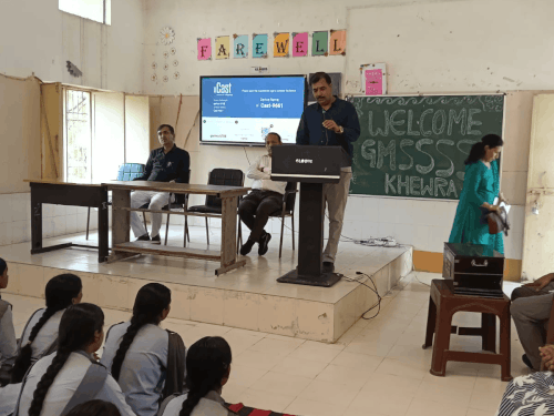 सोनीपत के गवर्नमेंट मॉडल संस्कृति सीनियर सेकेंडरी स्कूल, खेवड़ा में शिक्षा के क्षेत्र में एक नई पहल करते हुए अत्याधुनिक फ्रेंच लैंग्वेज लैब का शुभारंभ किया गया। - Dainik Bhaskar