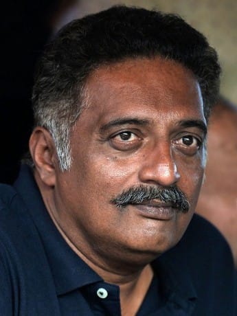 प्रकाश राज ने कहा कि आपने शासन को घुटनों पर ला दिया