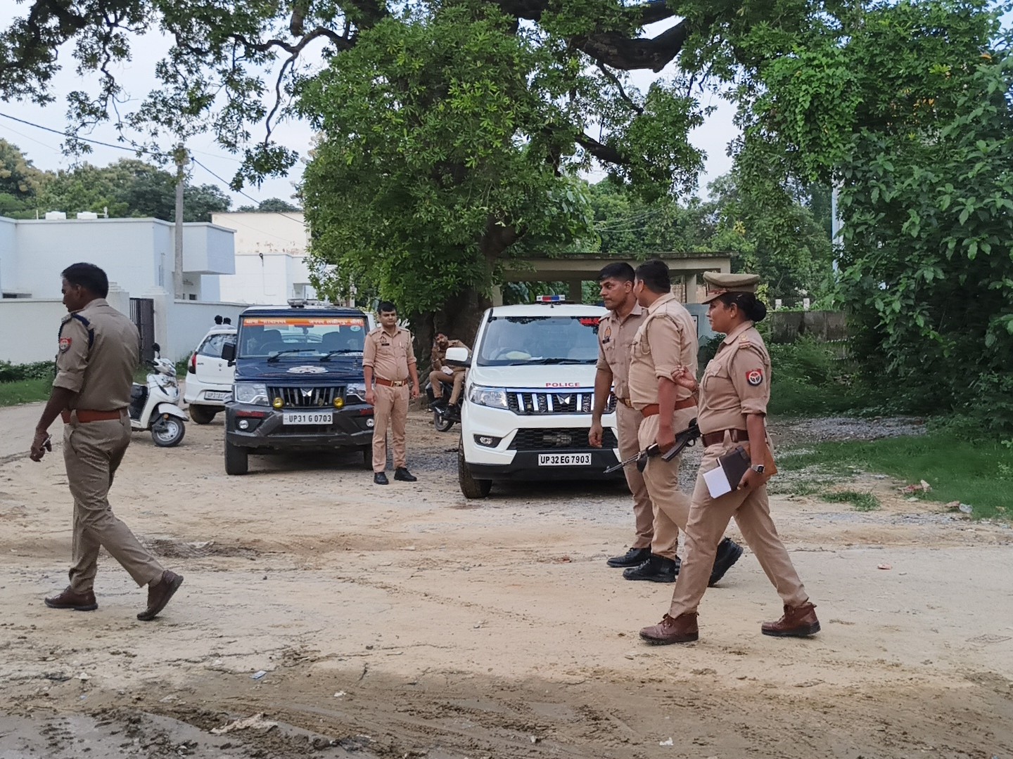 पुलिस ने आरोपी की मौत के बाद शव को पोस्टमार्टम के लिए भेज दिया।