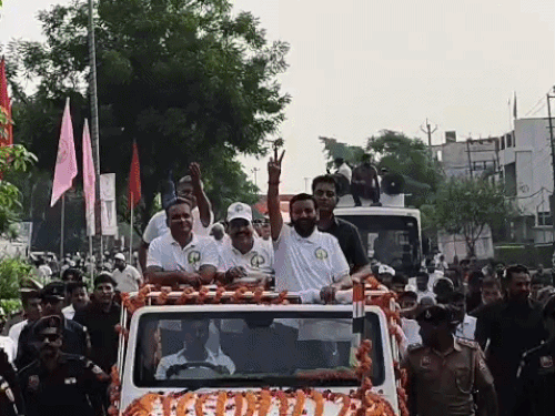 रनिंग करने के बाद सीएम सैनी ने खुली जीप में सवार होकर इवेंट का जायजा लिया।