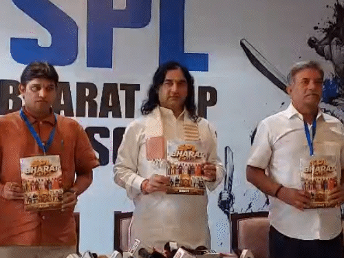 देवकीनंदन ठाकुर ने SPL भारत कप सीजन-2 की घोषणा की।