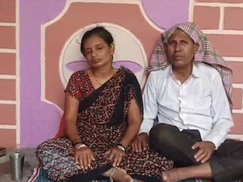 अंकिता के परिजन ने कहा कि री-एग्जाम के नतीजे से वह काफी परेशान थी। - Dainik Bhaskar