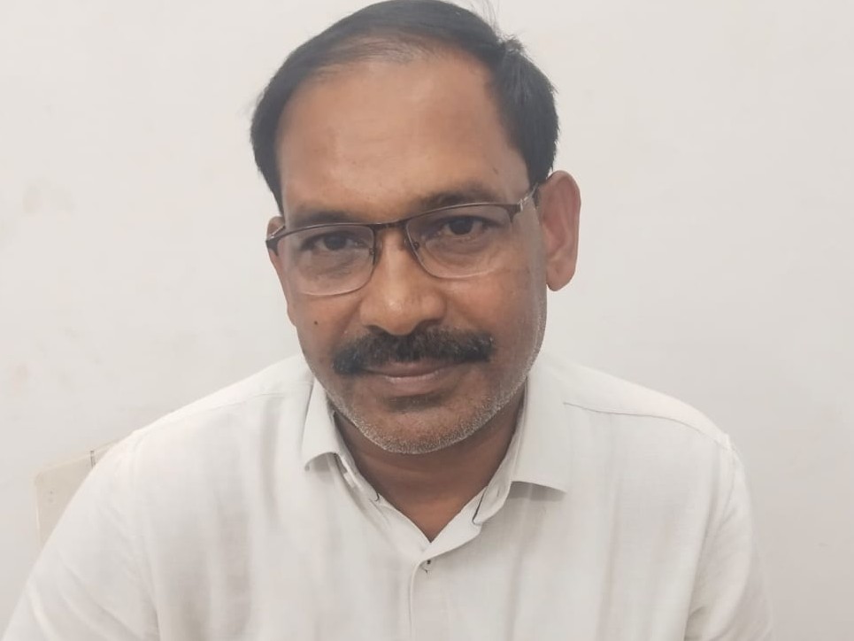 ACB की टीम ने राहत और आपदा प्रबंधन शाखा के बाबू को गिरफ्तार किया है। - Dainik Bhaskar