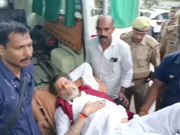 किरण सिंह देव का इलाज झांसी मेडिकल कॉलेज में चल रहा है।