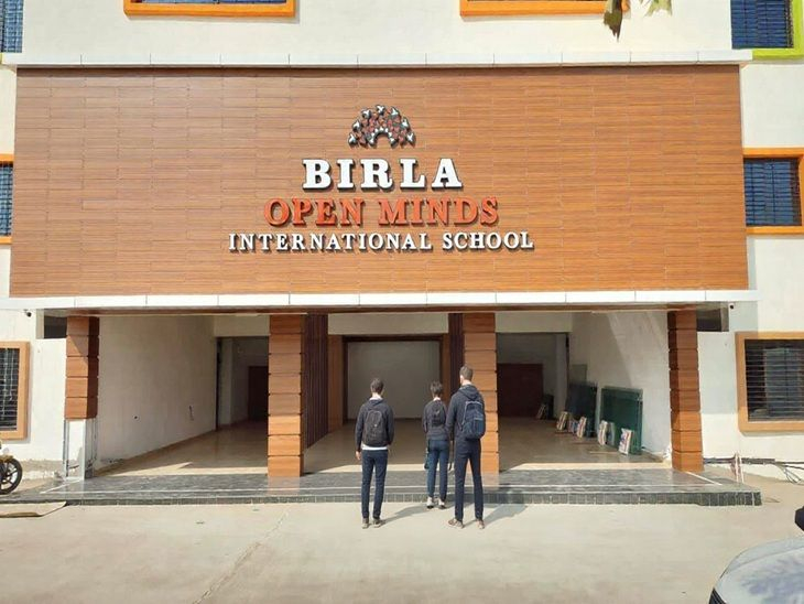 अंबिकापुर के बिरला ओपन माइंड इंटरनेशनल स्कूल का मामला।