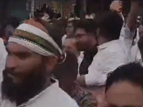 बंद फ्लैट का 36 हजार बिल, बजट बिगड़ा, कांग्रेस बोली- महतारी वंदन की रिकवरी|रायपुर,Raipur - Dainik Bhaskar