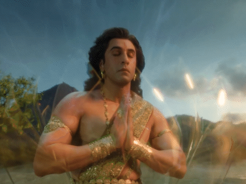 Ravi Dubey's look as Lakshman, devoted to Lord Ram, appeared powerful.