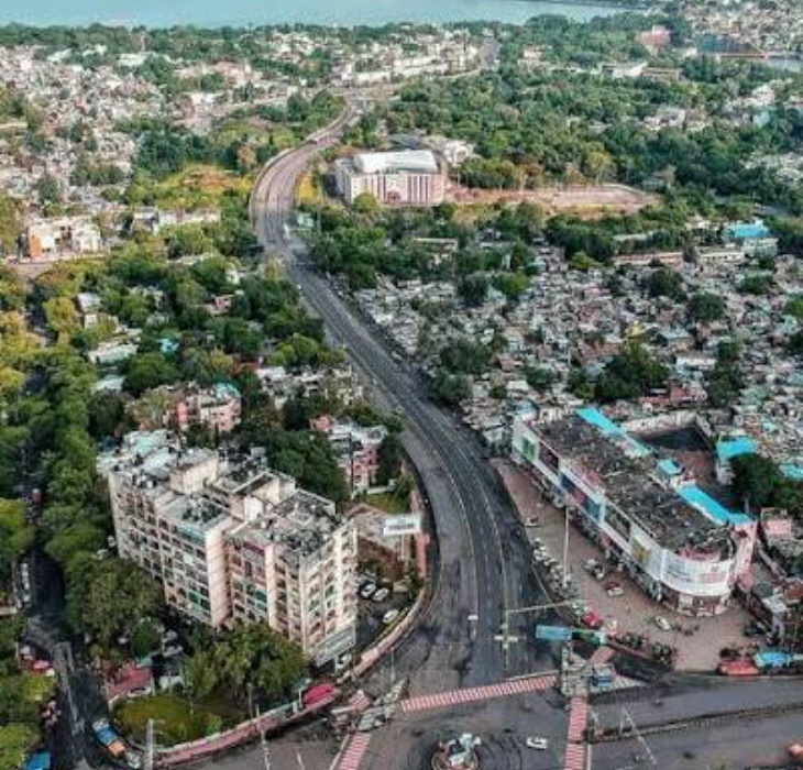मध्यप्रदेश के शहरी क्षेत्रों में अब बिल्डिंग परमिशन के दौरान अनापत्ति प्रमाण-पत्र मांगे जाने की बाध्यता खत्म कर दी गई है।