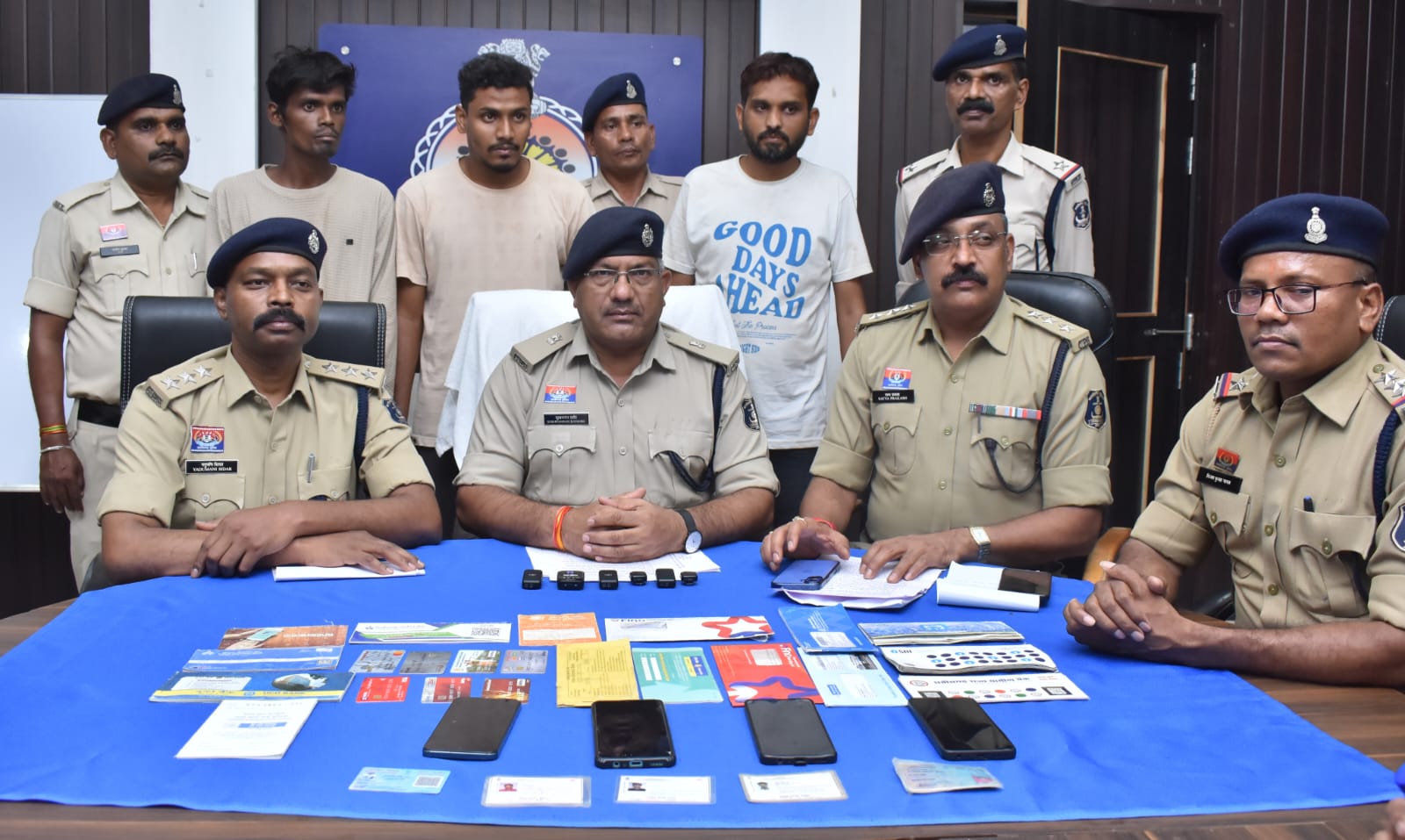 पुलिस ने 7 महीनों में कई मामलों का किया है खुलासा।