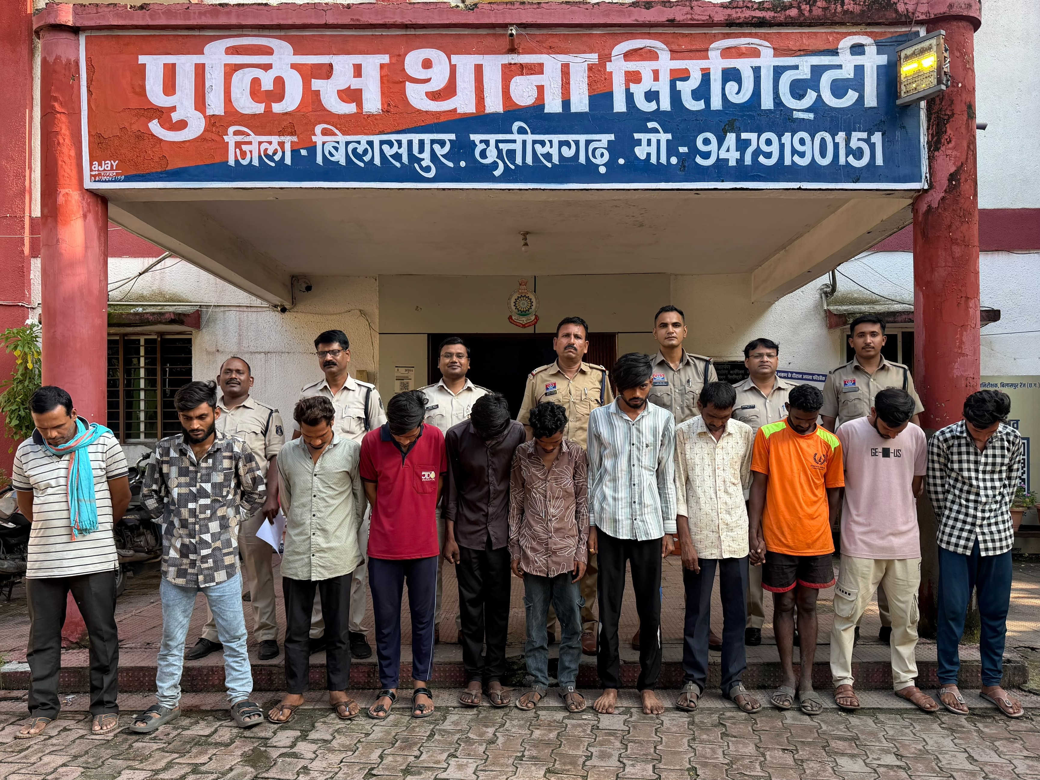 अशांति फैलाने, नशाखोरी, अड्डेबाजी, फरार वारंटियों पर शिकंजा, सभी को कोर्ट में किया पेश|बिलासपुर (छत्तीसगढ़),Bilaspur (Chhattisgarh) - Dainik Bhaskar