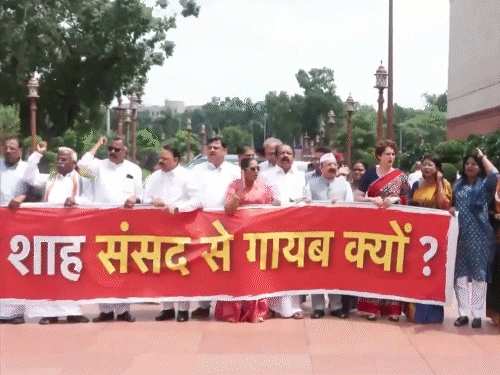 Opposition MPs, including Priyanka Gandhi, protested against Union HM Amit Shah at Parliament's Makar Dwar over police action against CJP protesters on 20 July.
