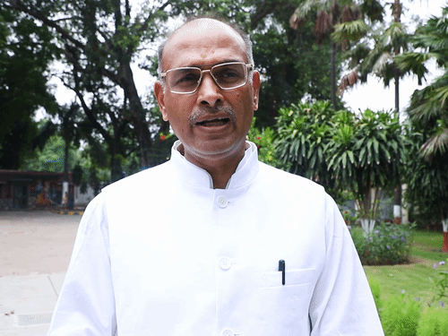 भारतीय विश्वविद्यालय संघ (AIU) के अध्यक्ष और CSJMU कुलपति प्रो. विनय पाठक। - Dainik Bhaskar