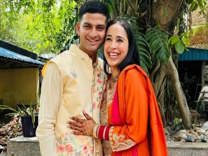 भारतीय सेना के 26 वर्षीय जांबाज अधिकारी मेजर हमजा आरिफ की एक महीने पहले ही शादी हुई थी। छुट्टी पूरी करके वापस ड्यूटी पर लौट रहे थे।