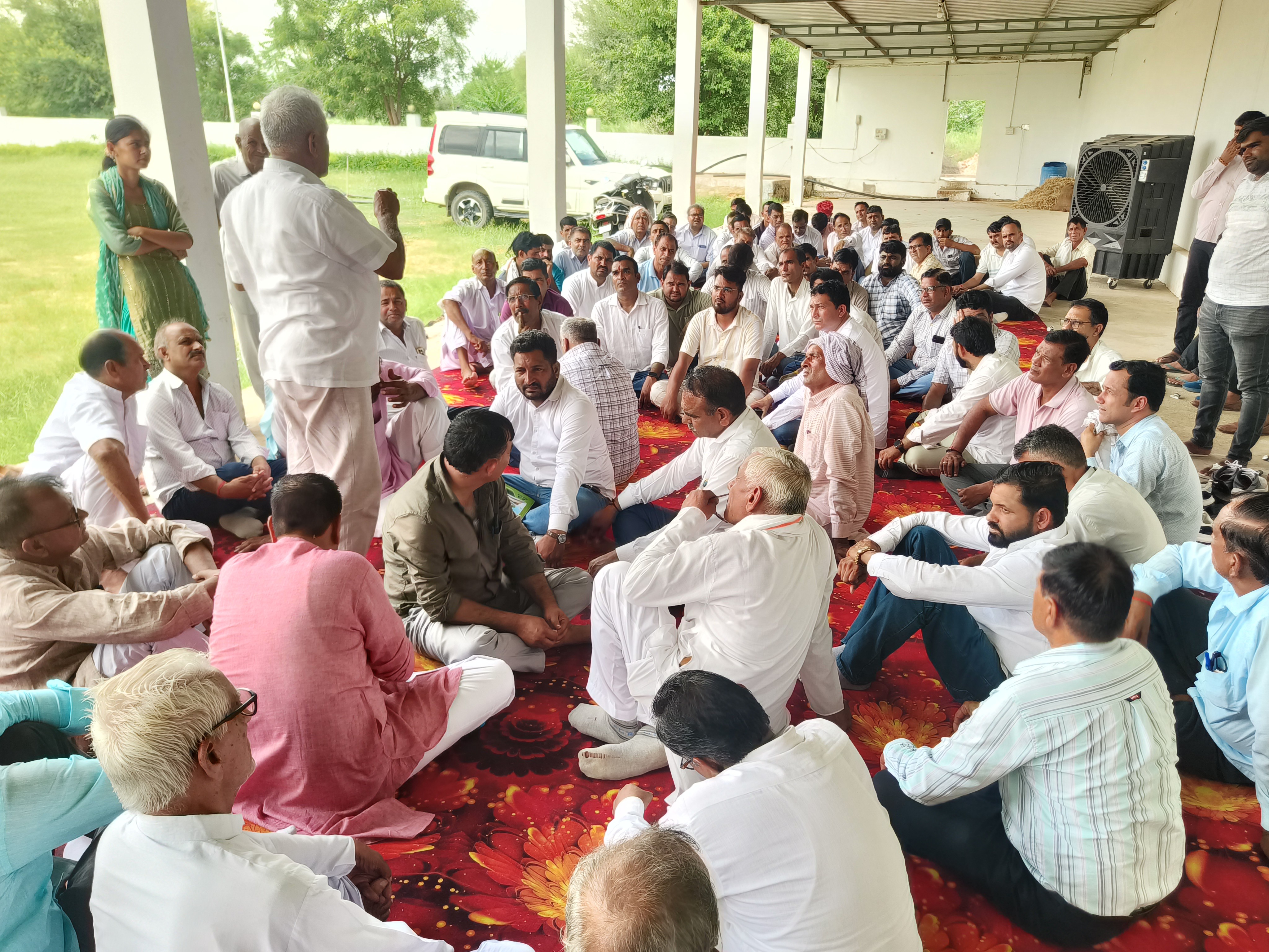 गुढ़ागौड़जी तहसील को उदयपुरवाटी से जोड़ने पर विरोध प्रदर्शन।