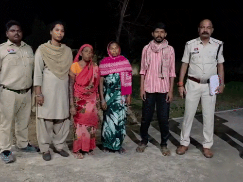 पुलिस ने जांच के बाद तीन आरोपियों को गिरफ्तार किया है।
