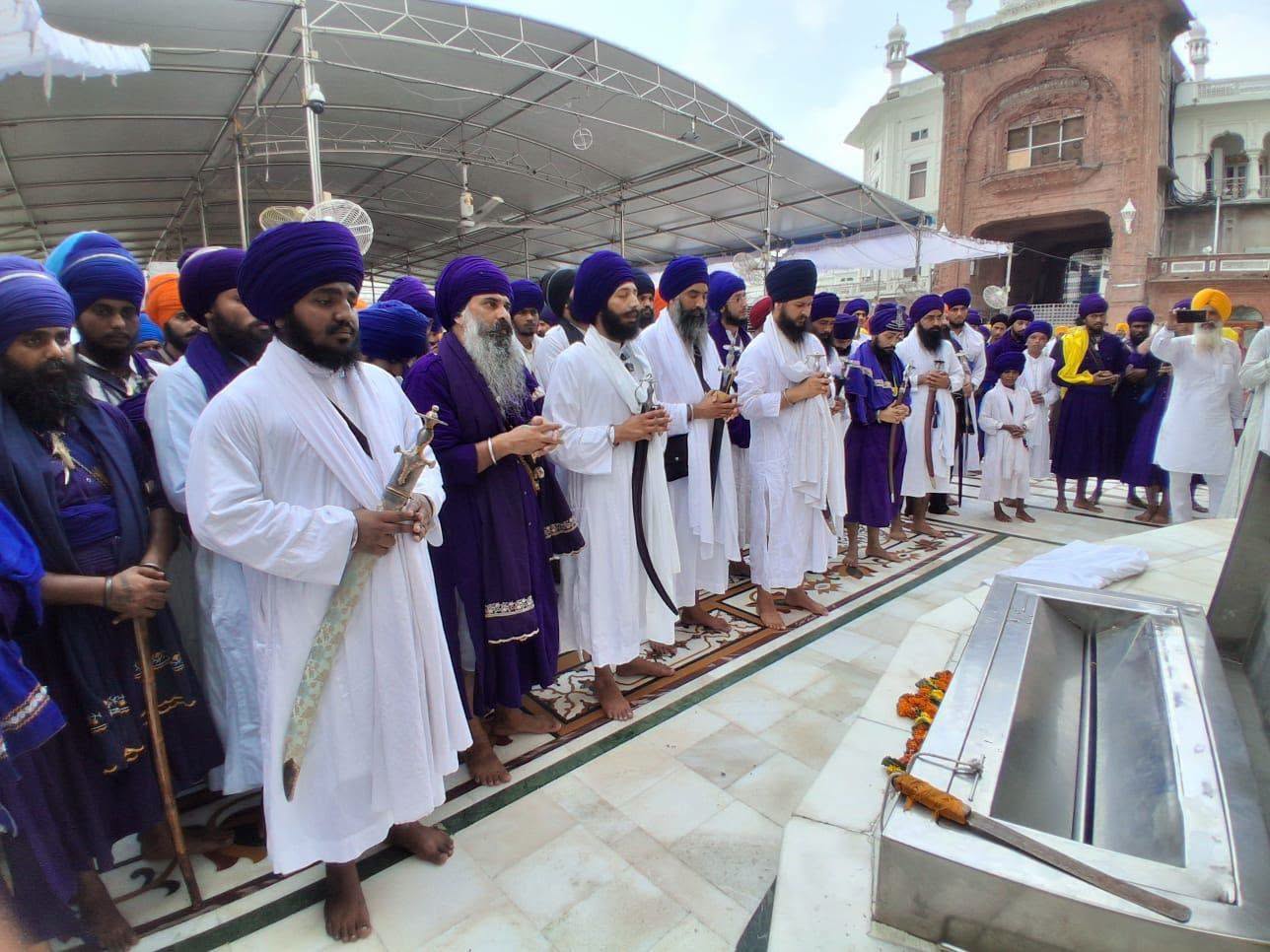 निहंगों और जत्थेबंदियों ने अकाल तख्त में अरदास की।