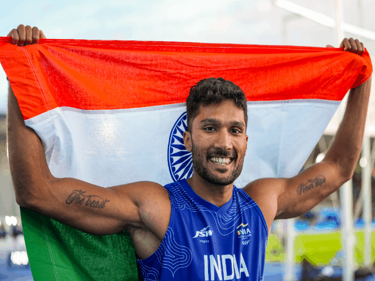 तेजस्विन शंकर ने डेकाथलन में ब्रॉन्ज जीता। उन्हें हाई जंप में चोट लगी थी।