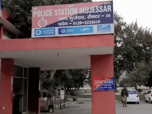 घर में पानी भरने के लिए मोटर चला रही थी; पाइप लगाते वक्त लगा झटका|फरीदाबाद,Faridabad - Dainik Bhaskar