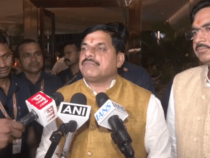 मुख्यमंत्री ने कहा कि दतिया पहले से कांग्रेस की सीट थी और इस बार भी कांग्रेस के पास ही रही, यानी कोई सीट भाजपा से छिनी नहीं।