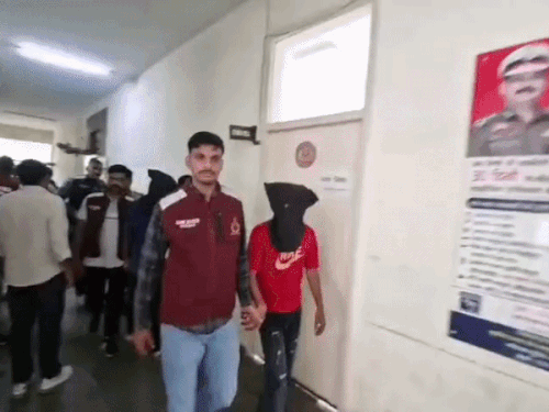 पुलिस ने दोनों आोरपियों को कोर्ट में पेश करके जेल भेज दिया है
