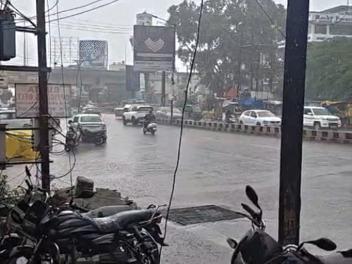 भिलाई में 4 अगस्त को दोपहर के वक्त तेज बारिश हुई थी। इसके बाद बारिश नहीं हुई।