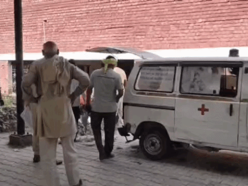 एक्सीडेंट में मौत के बाद व्यक्ति की पहचान नहीं हो पाई है