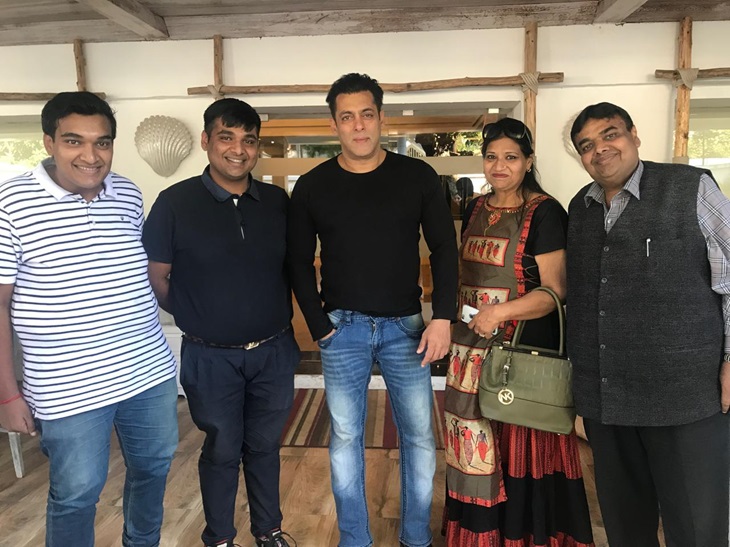 कारोबारी अरूण गुप्ता परिवार समेत मुंबई जाकर सलमान खान से मिले थे।- फाइल फोटो