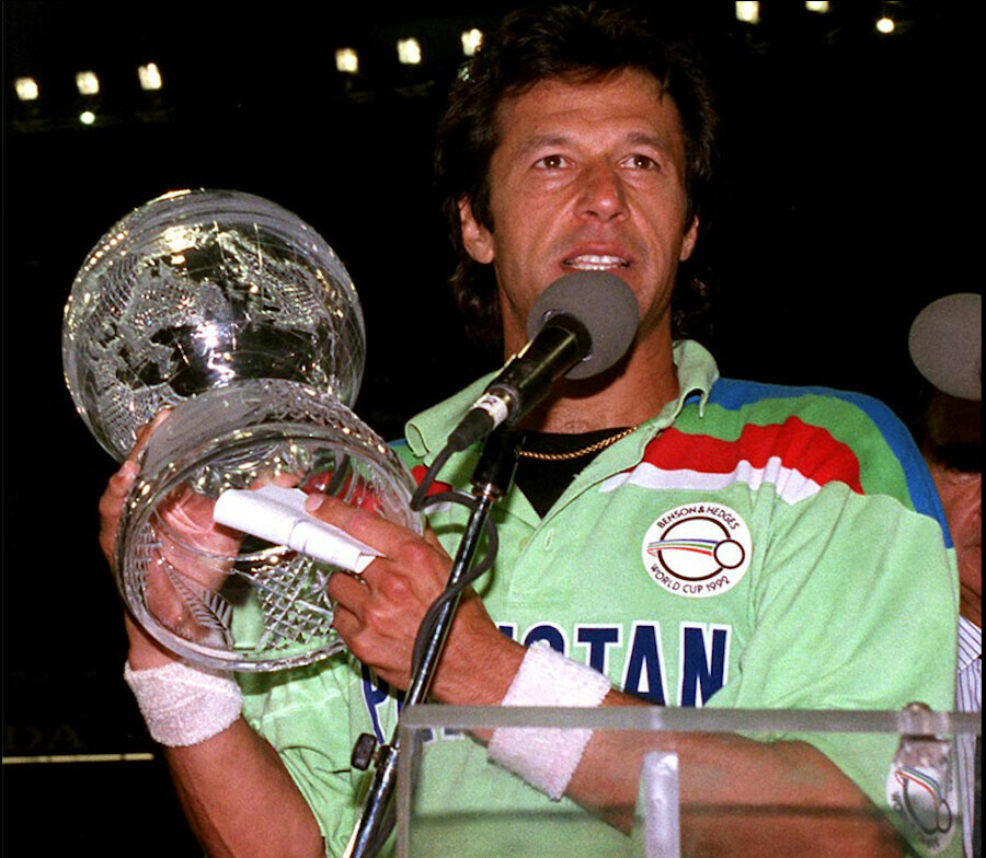1992 वर्ल्ड कप पहला ICC टूर्नामेंट बना, जिसमें डे-नाइट मैच और सफेद गेंद का इस्तेमाल हुआ। (फोटो- डॉन इमेज)