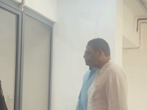 Actor Mukesh Rishi attended the prayer meet.