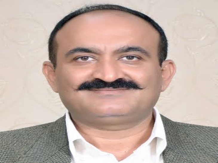 2011 बैच के आईएएस अधिकारी यशेंद्र सिंह को नगर निगम का नया कमिश्नर बनाया है। - Dainik Bhaskar