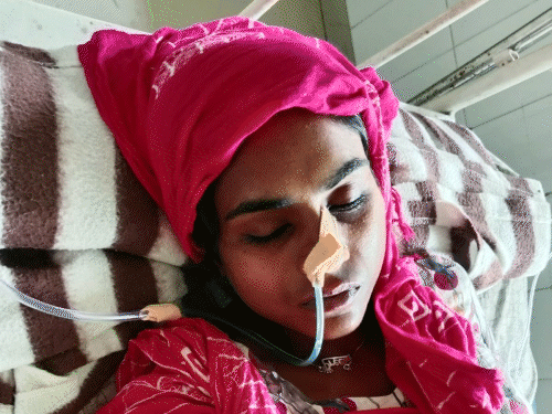 अस्पताल में भर्ती रीत और उसका पति लवप्रीत का इलाज चल रहा है। रीत ने ही सुसाइड की कोशिश का कारण बताया।