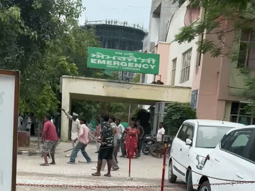 लुधियाना सिविल अस्पताल में 2 गुटों में टक्कर।