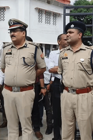 एडीजी ने कहा कि सुरक्षा व्यवस्था केवल तकनीक के भरोसे नहीं छोड़ी गई।