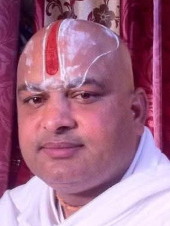 Swami Rajkumar Das Maharaj, head of Sriramvallabhakunj and member of Sriram Mandir Religious Committee, said that if Champat Rai is innocent, he should be made general secretary.