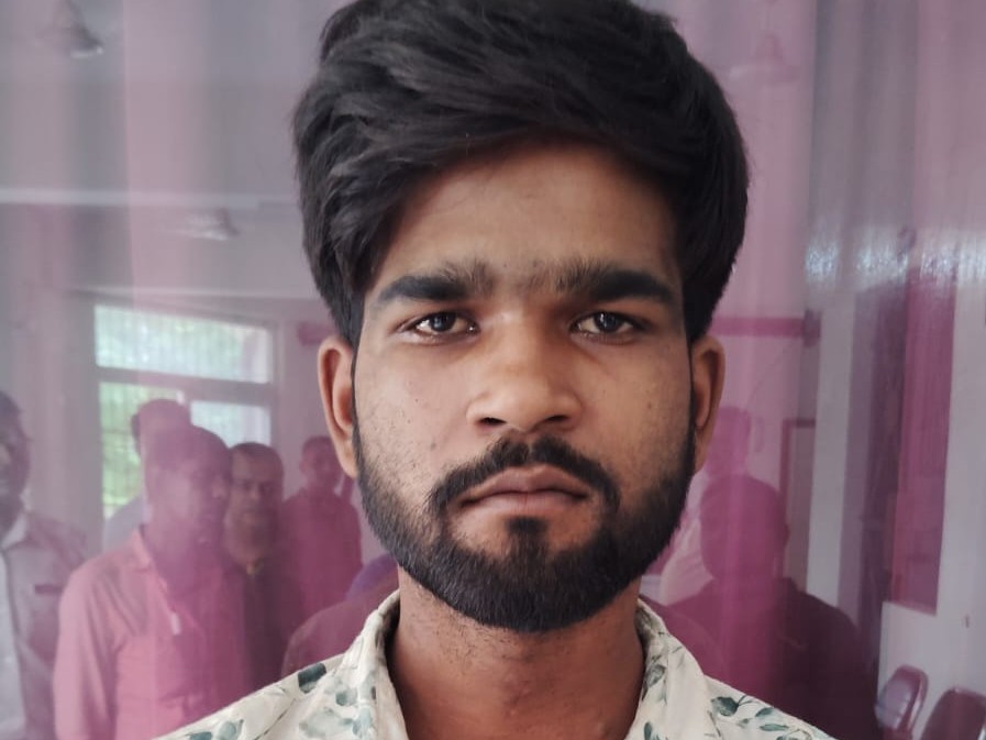 चाकंद पुलिस ने की कार्रवाई, पूछताछ जारी|बेलागंज,Belaganj - Dainik Bhaskar