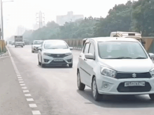 डीएनडी-केएमपी एक्सप्रेसवे  450 एनपीआर कैमरों से पकड़ी जाएगी हर गलती। - Dainik Bhaskar