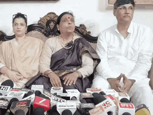 कॉमनवेल्थ गेम्स-स्टेडियम पर जवाब देते-देते खड़ी हुईं; कल स्टूडेंट प्रोटेस्ट में ‘आतंकी’ दिखने का दावा किया था|पानीपत,Panipat - Dainik Bhaskar
