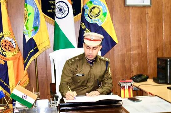 IPS अमित यादव।