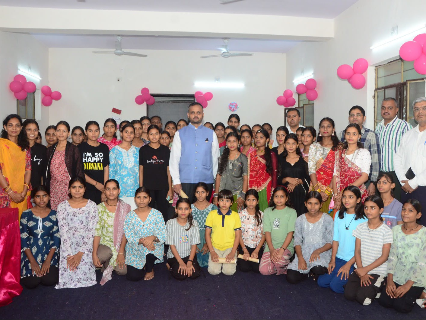 बालिकाओं को एनीमिया मुक्त बनाने और उनके स्वास्थ्य में सुधार के लिए सिरोही जिले में बुधवार को ‘रोशनी अभियान’ शुरू।