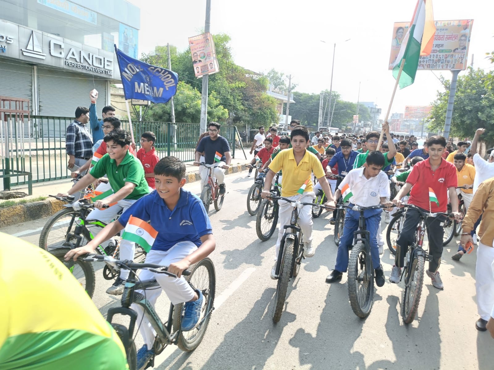 Maham Har Ghar Tiranga Cycle Yatra Tehsildar Ravi Kumar Flags Off maham-har-ghar-tiranga-cycle-yatra-tehsildar-ravi-kumar-flags-off