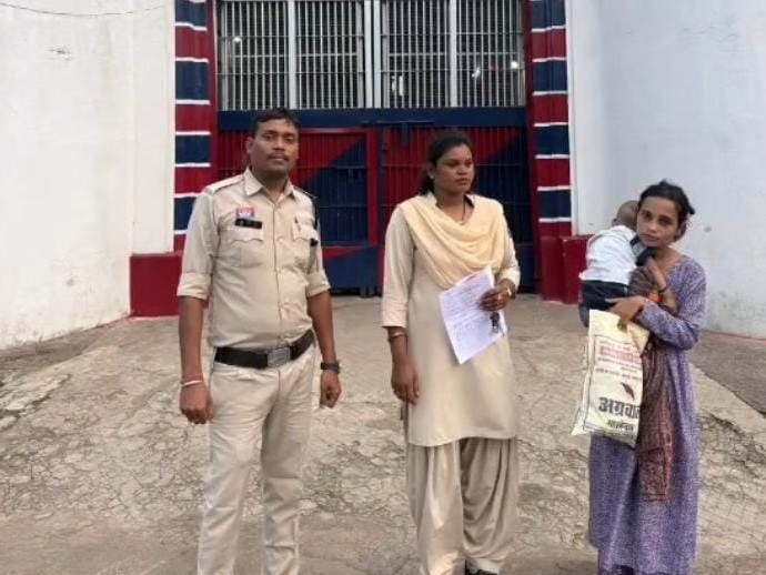 पुलिस ने प्रिया सोनवानी को गिरफ्तार कर जेल भेज दिया है।