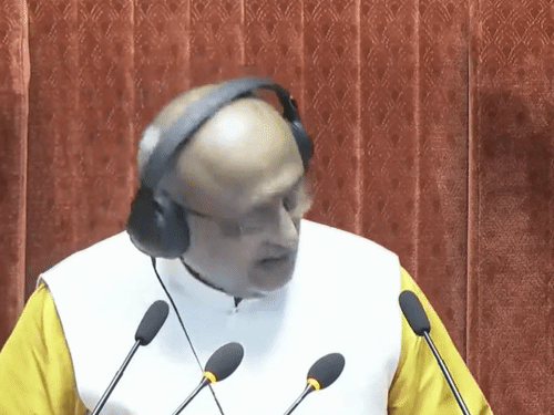 राज्यसभा के स्पीकर सी. पी. राधाकृष्णन ने कहा- जो हुआ वो गलत था।