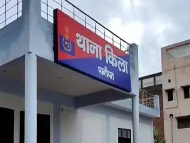 किला थाना पुलिस ने देह व्यापार की धाराओं में केस दर्ज कर जांच शुरू कर दी है।