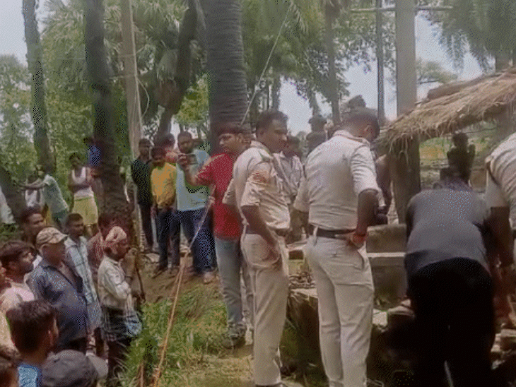 हादसे के बाद शेरघाटी SDO, डोभी BDO, CO और शेरघाटी DSP समेत पुलिस-प्रशासन की टीम मौके पर पहुंची थी।